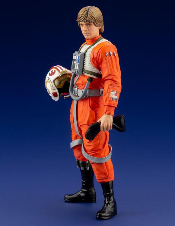 Star Wars ArtFX+ Luke Skywalker (X-Wing Pilot) Statue Gallery Image 4