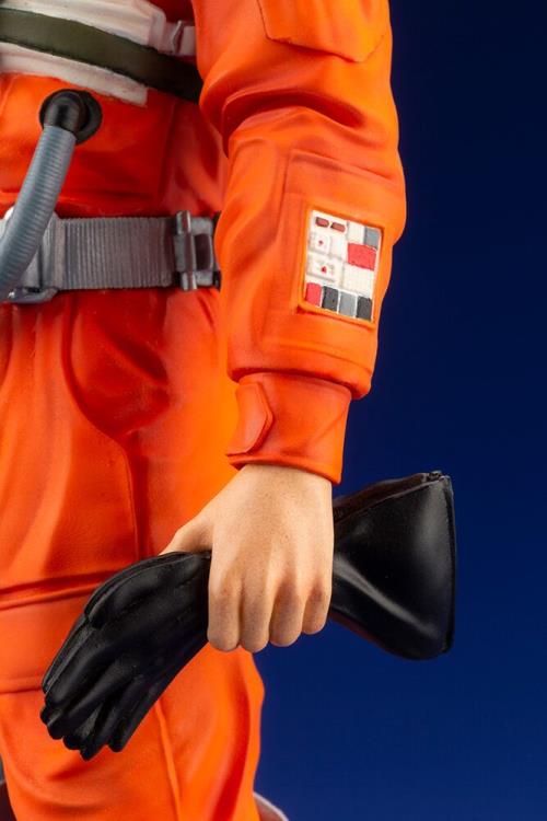 Star Wars ArtFX+ Luke Skywalker (X-Wing Pilot) Statue Gallery Image 16