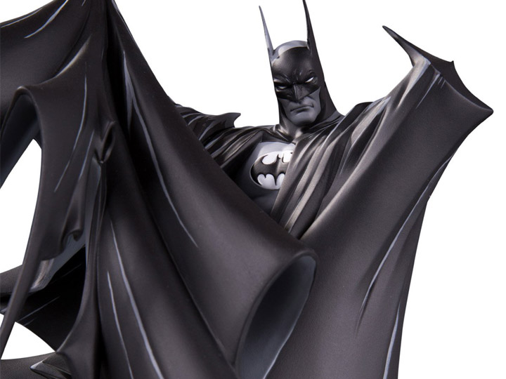 Batman Black and White Limited Edition Statue (Todd McFarlane) Gallery Image 1