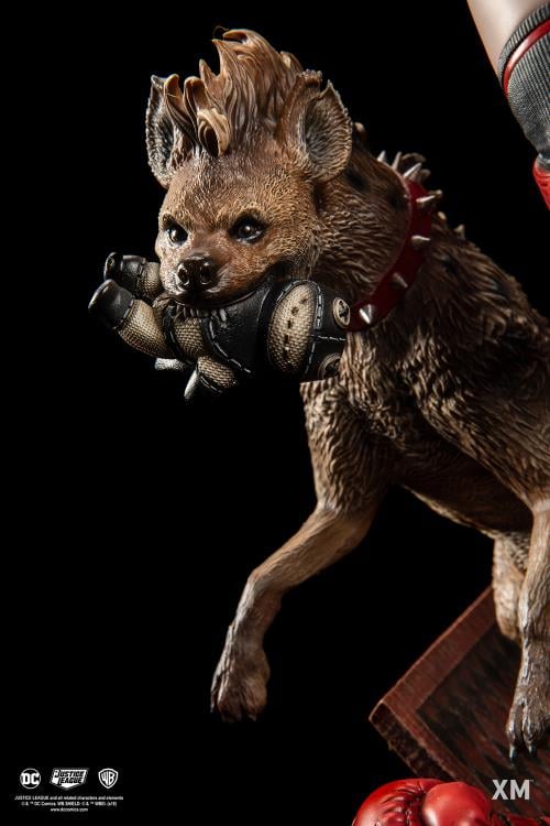 DC Rebirth Premium Collectibles Harley Quinn Limited Edition Statue Gallery Image 11