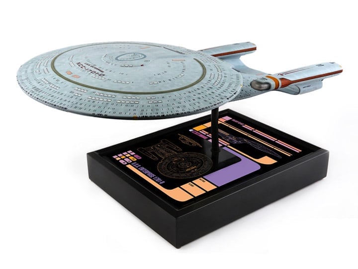 Star Trek U.S.S. Enterprise NCC-1701-D 1/1000 Scale Limited Edition Replica Gallery Image 1