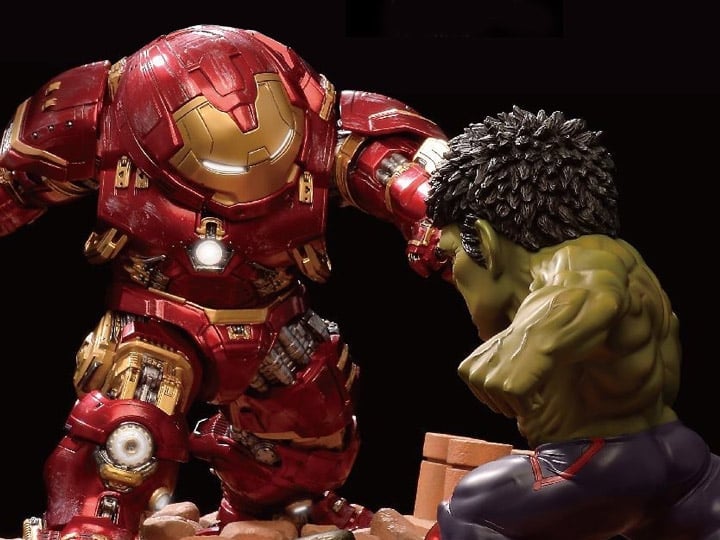 Avengers: Age of Ultron Egg Attack EA-021 Hulkbuster vs Hulk PX Previews Exclusive Gallery Image 1