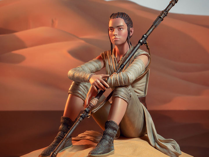Star Wars Premier Collection Rey (Dreamer) Limited Edition Statue Gallery Image 1