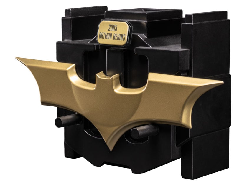 Batman Begins Metal Batarang Replica Gallery Image 4