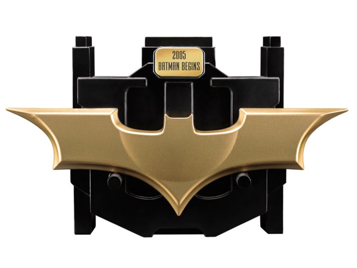 Batman Begins Metal Batarang Replica Gallery Image 1