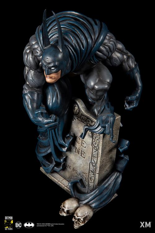 Batman: Bloodstorm Cover Art Batman 1/6 Scale Limited Edition Statue Gallery Image 10