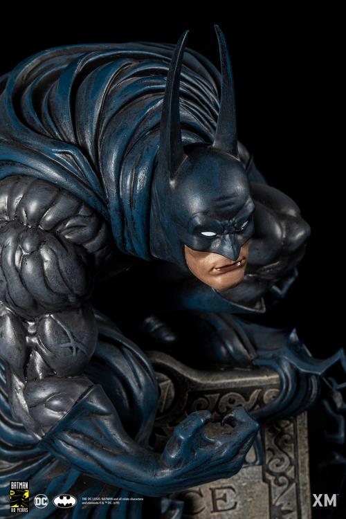 Batman: Bloodstorm Cover Art Batman 1/6 Scale Limited Edition Statue Gallery Image 13