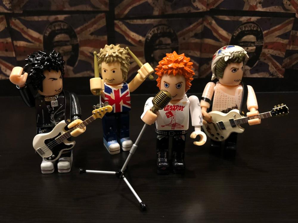 Sex Pistols Mini Figure Set Gallery Image 4