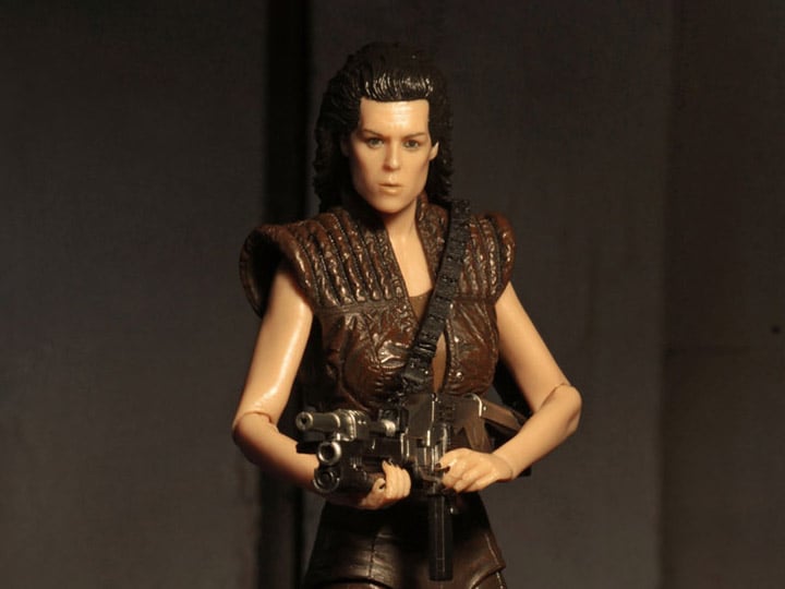 Alien Resurrection Ellen Ripley Clone 8 Figure Gallery Image 1