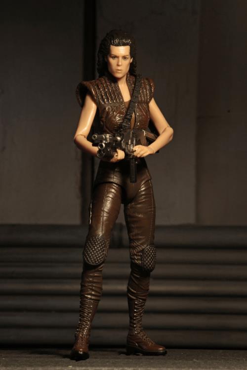 Alien Resurrection Ellen Ripley Clone 8 Figure Gallery Image 5