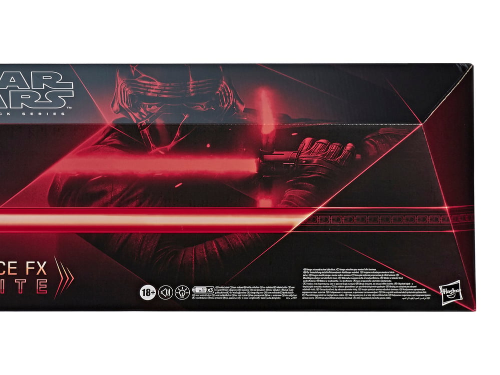Star Wars: The Black Series Supreme Leader Kylo Ren (The Rise of Skywalker) Force FX Lightsaber Gallery Image 21