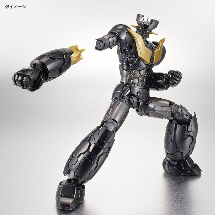 Mazinger Z: Infinity HG Mazinger Z (Black Ver.) 1/144 Scale Exclusive Model Kit Gallery Image 4