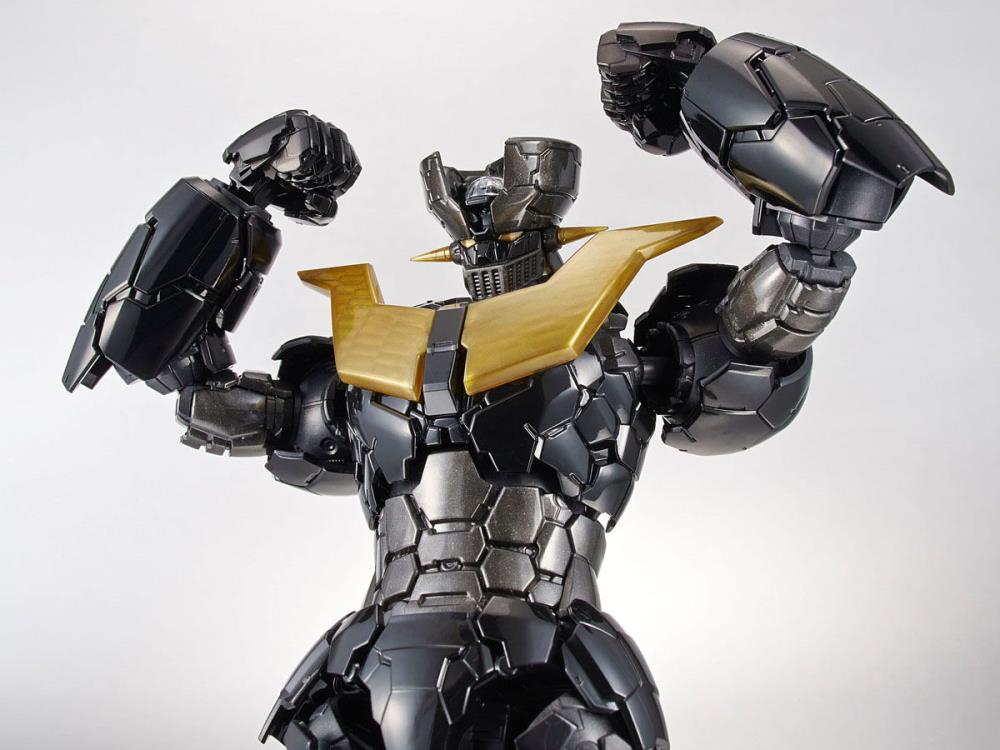 Mazinger Z: Infinity HG Mazinger Z (Black Ver.) 1/144 Scale Exclusive Model Kit Gallery Image 8