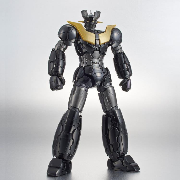 Mazinger Z: Infinity HG Mazinger Z (Black Ver.) 1/144 Scale Exclusive Model Kit Gallery Image 3