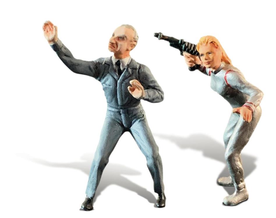 Lost in Space Cyclops & The Chariot Model Kit Gallery Image 6