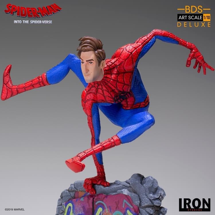 Spider-Man: Into the Spider-Verse Battle Diorama Series Peter B. Parker 1/10 Art Scale Limited Edition Statue Gallery Image 12