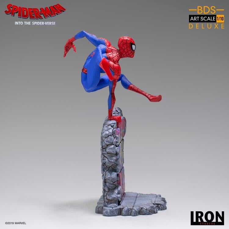 Spider-Man: Into the Spider-Verse Battle Diorama Series Peter B. Parker 1/10 Art Scale Limited Edition Statue Gallery Image 9