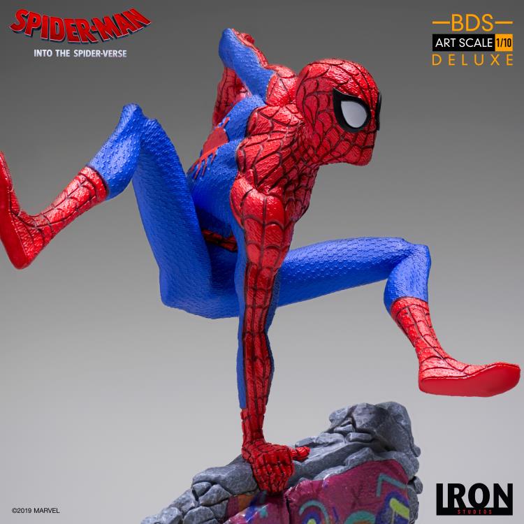 Spider-Man: Into the Spider-Verse Battle Diorama Series Peter B. Parker 1/10 Art Scale Limited Edition Statue Gallery Image 8
