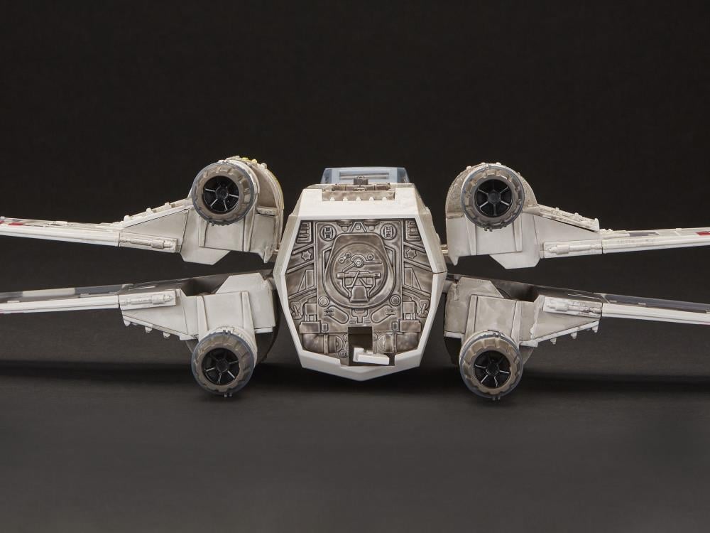 Star Wars: The Vintage Collection Luke Skywalker's X-Wing Fighter (A New Hope) Gallery Image 5