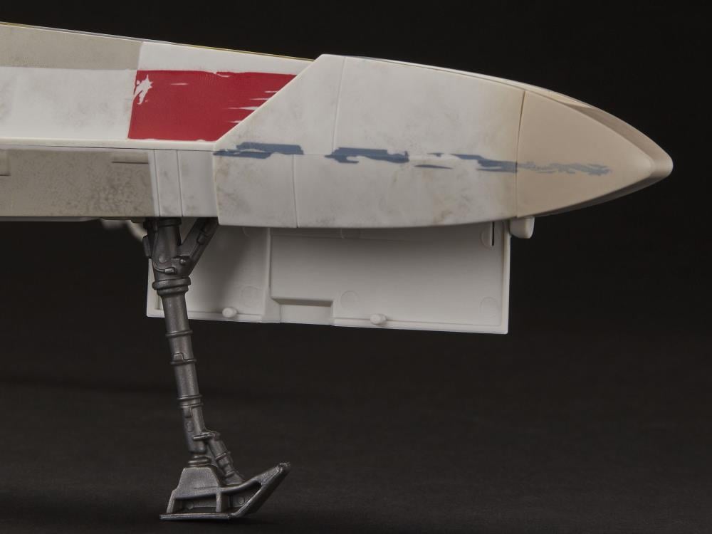 Star Wars: The Vintage Collection Luke Skywalker's X-Wing Fighter (A New Hope) Gallery Image 7