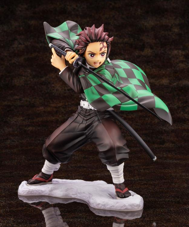 Demon Slayer: Kimetsu no Yaiba ArtFX J Tanjiro Kamado Figure Gallery Image 3