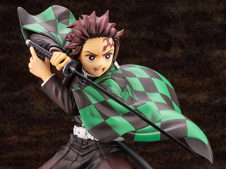 Demon Slayer: Kimetsu no Yaiba ArtFX J Tanjiro Kamado Figure Gallery Image 1