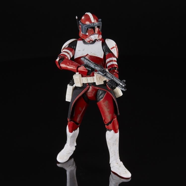Star Wars: The Black Series 6" Clone Commander Fox (The Clone Wars) BBTS Shared Exclusive Gallery Image 6