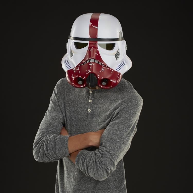 Star Wars: The Black Series Incinerator Stormtrooper 1:1 Scale Wearable Helmet (Electronic) Gallery Image 7