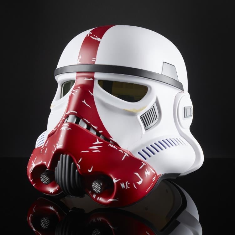 Star Wars: The Black Series Incinerator Stormtrooper 1:1 Scale Wearable Helmet (Electronic) Gallery Image 3
