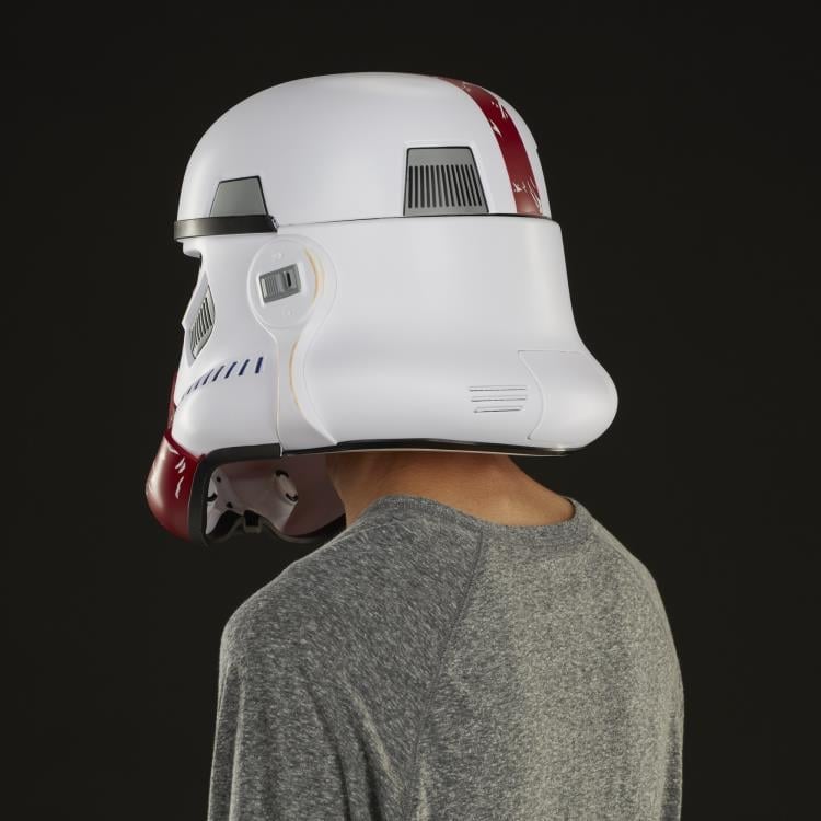 Star Wars: The Black Series Incinerator Stormtrooper 1:1 Scale Wearable Helmet (Electronic) Gallery Image 6