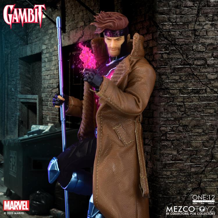 Marvel One:12 Collective Gambit Action Figure Gallery Image 8