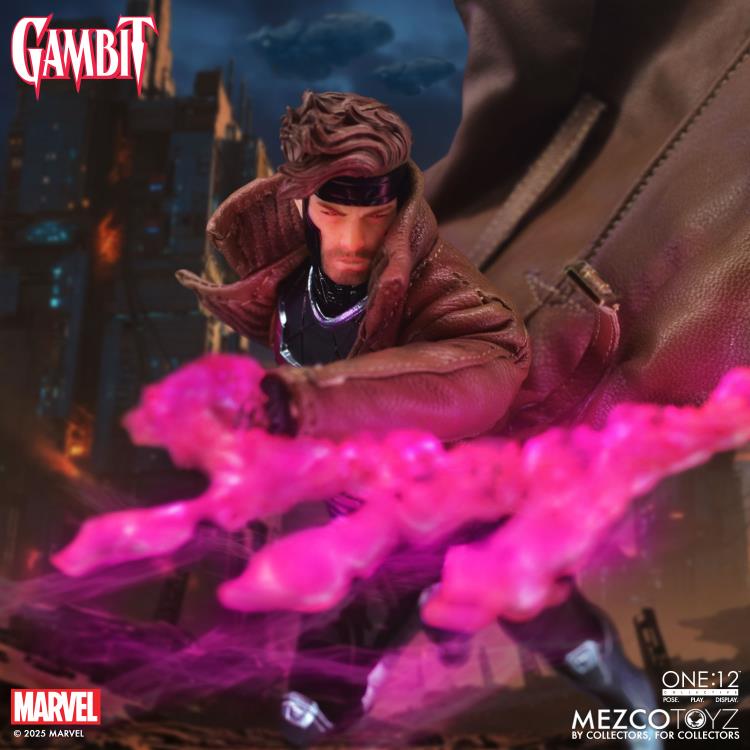 Marvel One:12 Collective Gambit Action Figure Gallery Image 11