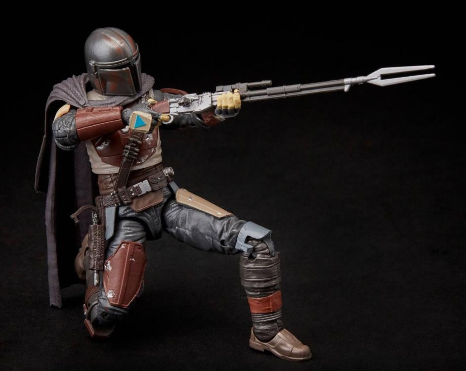Star Wars: The Black Series 6" The Mandalorian (The Mandalorian) Gallery Image 7