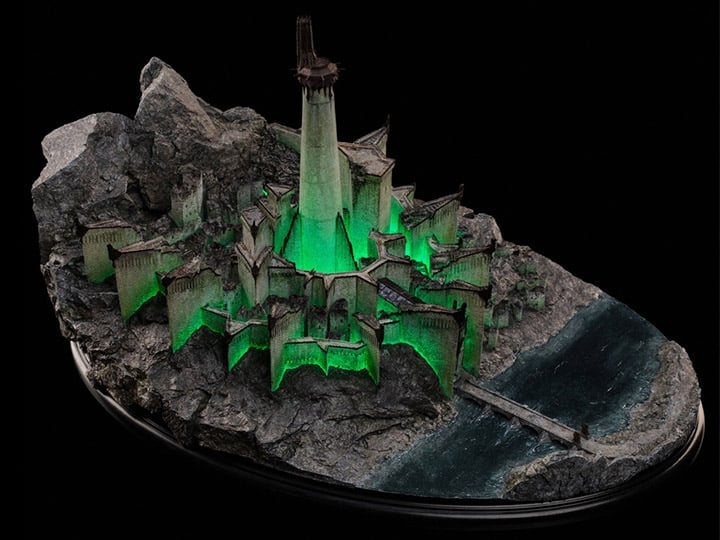 The Lord of the Rings Minas Morgul Limited Edition Illuminating Environment Gallery Image 1