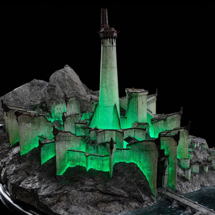 The Lord of the Rings Minas Morgul Limited Edition Illuminating Environment Gallery Image 7