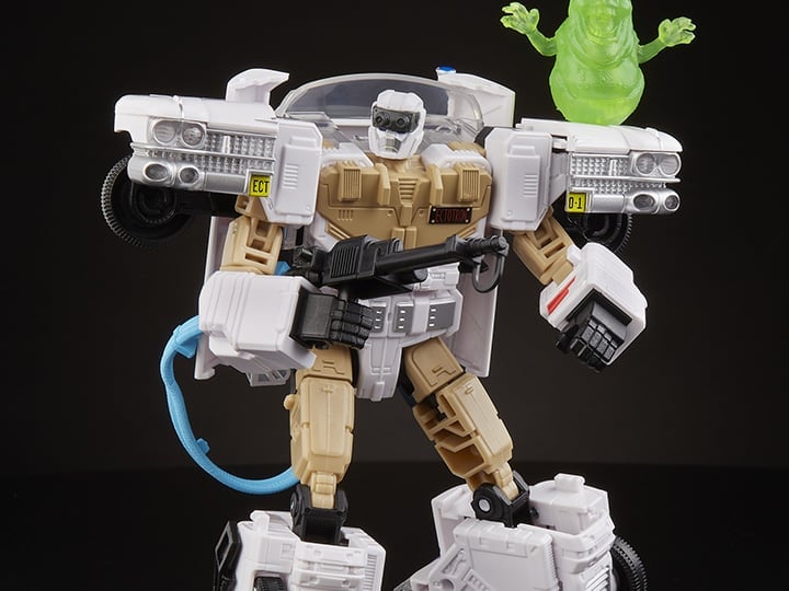 Transformers Collaborative Ghostbusters x Transformers Ectotron Ecto-1 Gallery Image 1