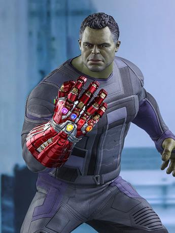 Avengers: Endgame MMS558 Hulk 1/6th Scale Collectible Figure Gallery Image 2