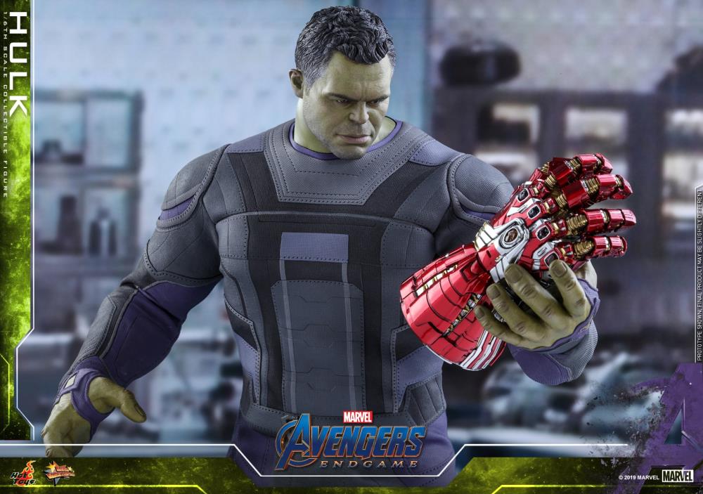 Avengers: Endgame MMS558 Hulk 1/6th Scale Collectible Figure Gallery Image 11