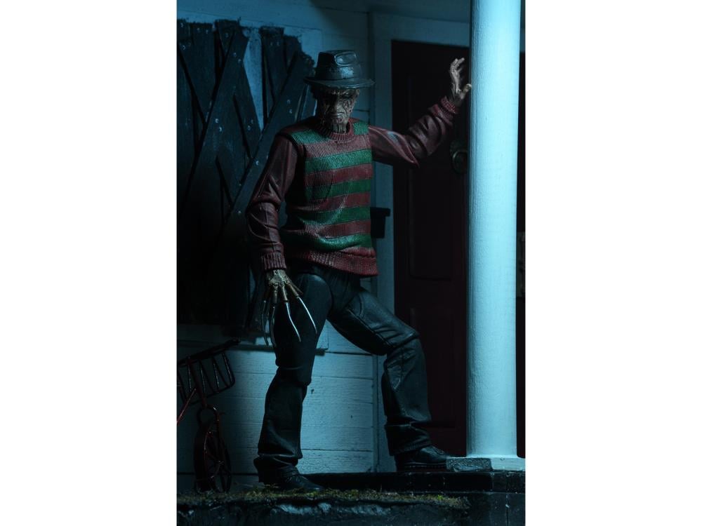 A Nightmare On Elm Street Ultimate Freddy Krueger Figure Gallery Image 4