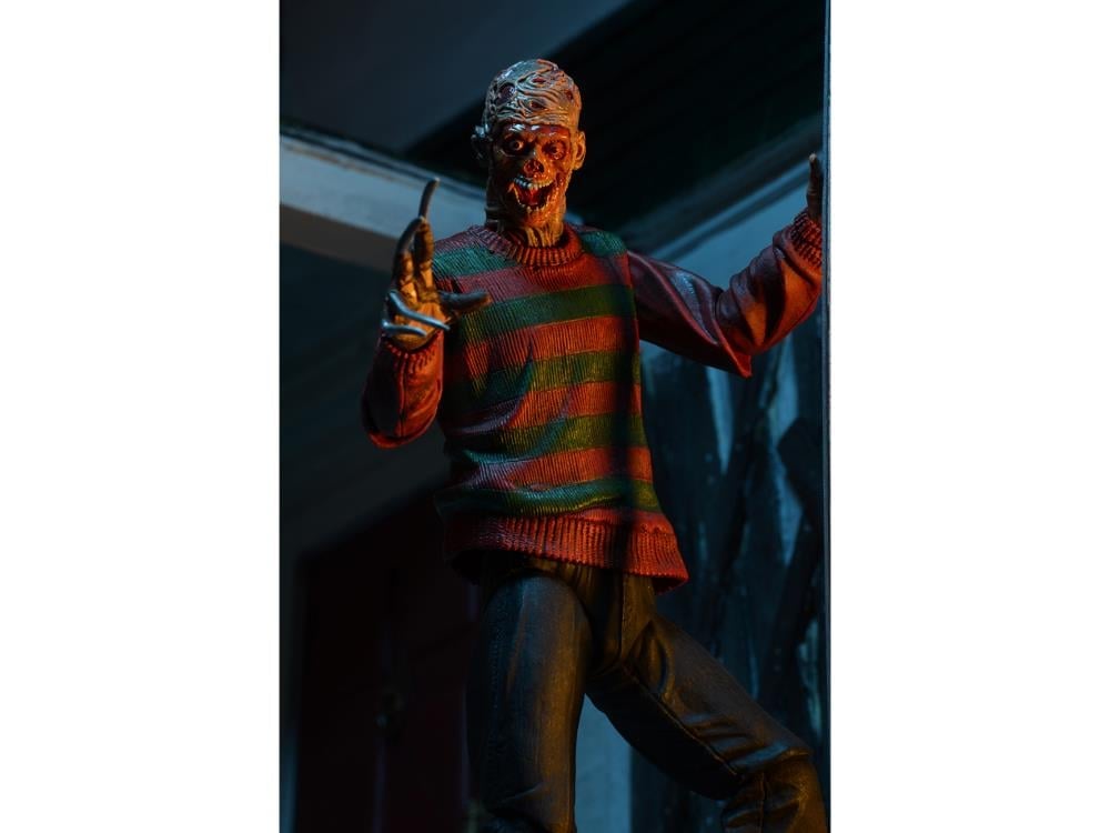 A Nightmare On Elm Street Ultimate Freddy Krueger Figure Gallery Image 12