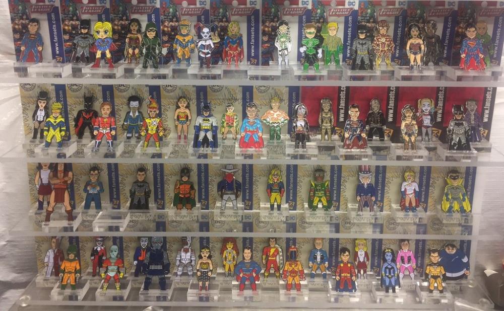 FanStands Character Pin Stand Gallery Image 4