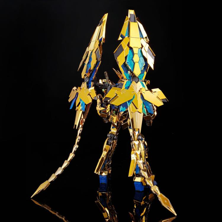 Mobile Suit Gundam Narrative RG Unicorn Gundam 03 Phenex (Narrative Ver.) 1/144 Scale Exclusive Model Kit Gallery Image 5