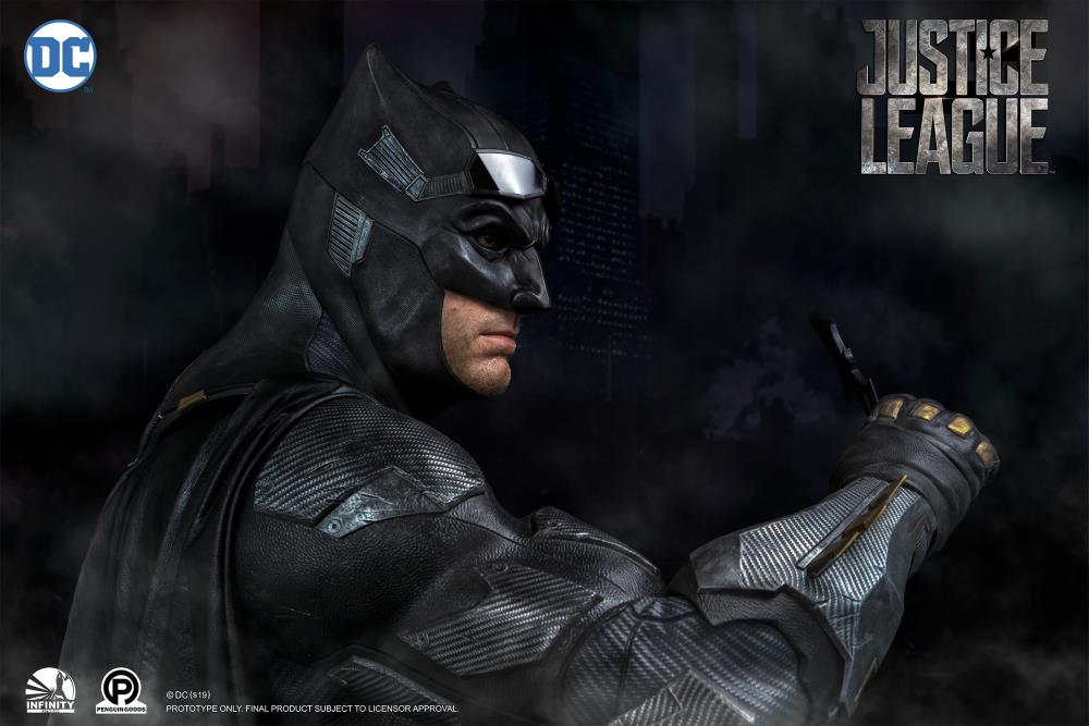 Justice League Batman Limited Edition Bust Gallery Image 13