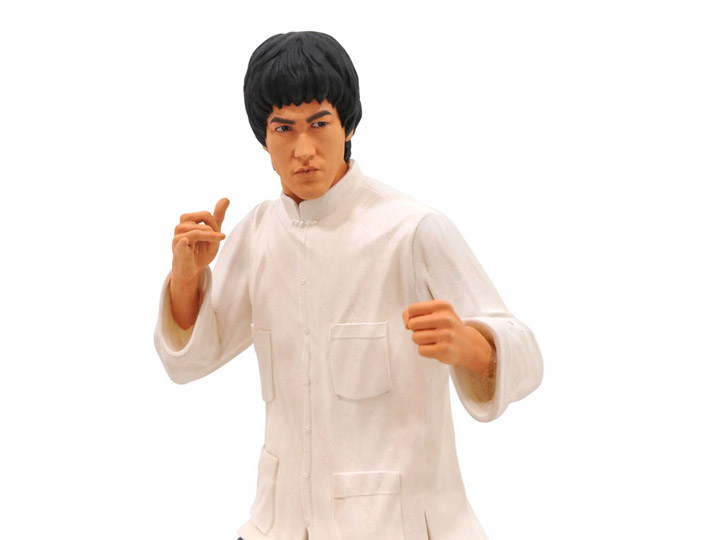 Bruce Lee (80th Birthday) Premier Collection Limited Edition Statue Gallery Image 1