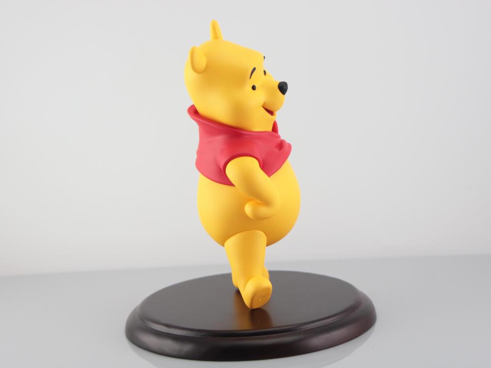 Winnie the Pooh Sculpy X Winnie-the-Pooh Figurine Gallery Image 4
