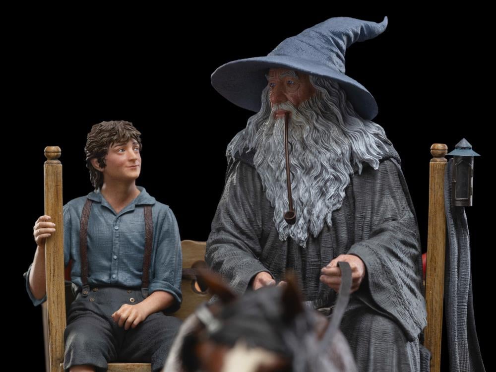 The Lord of the Rings Masters Collection Gandalf & Frodo on Cart Limited Edition Statue Gallery Image 7