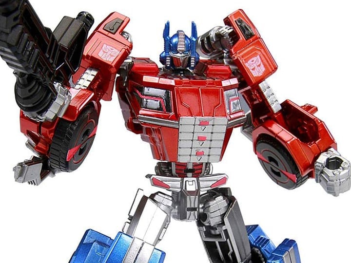 Transformers: Fall of Cybertron TG01 Optimus Prime Gallery Image 1