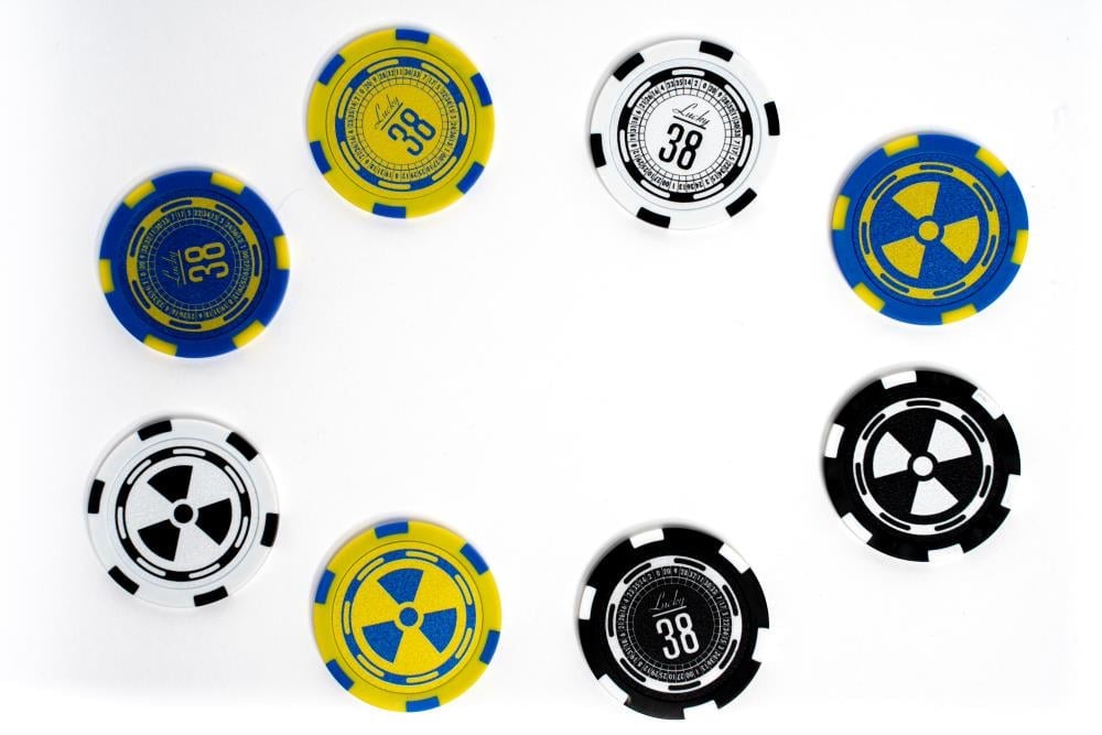 Fallout Lucky 38 Poker Set Gallery Image 4