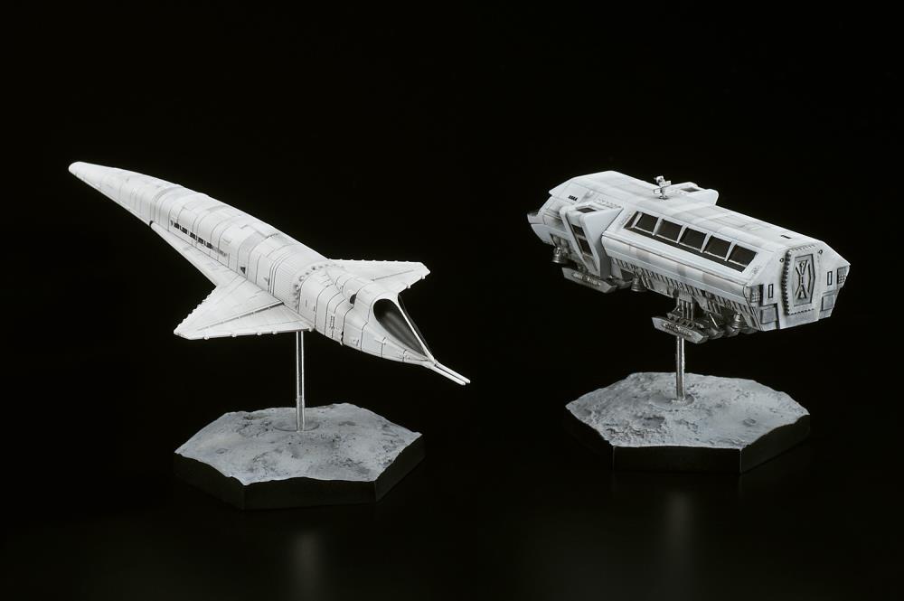 2001: A Space Odyssey Orion III & Moon Rocket Bus Set Gallery Image 4