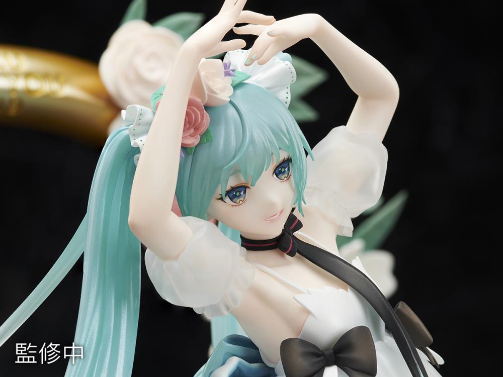 Vocaloid F:Nex Hatsune Miku (Miku With You 2019 Ver.) 1/7 Scale Figure Gallery Image 7